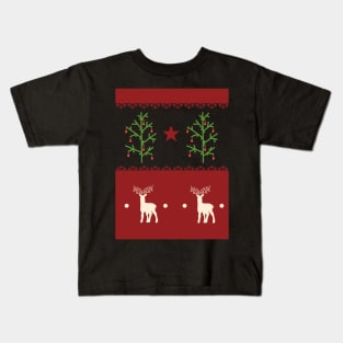 Traditional Christmas Tree Deer Scandinavian Aesthetic Pattern Kids T-Shirt